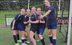 Meiden PRO Dokkum winnen voetbaltoernooi